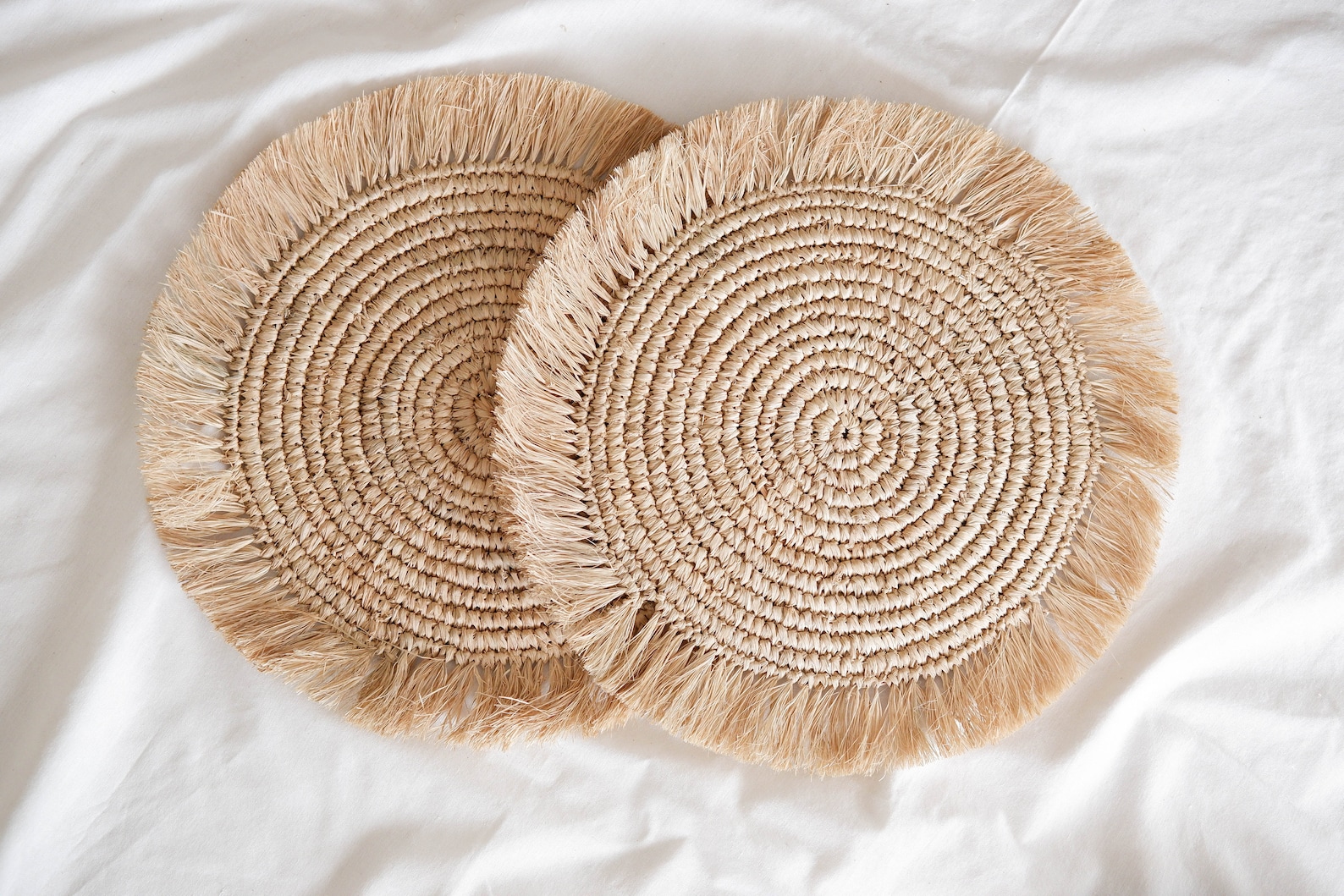 Natural Raffia Placemat, Raffia Fringe Placemat, Round Fringe Placemat