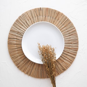 Round Seagrass Placemats, Boho Placemats for Round Table, Wedding Placemat Woven, Boho Charger Plates, Rustic Wedding Table Setting Decor