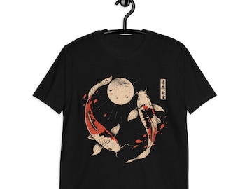 Koi Carp Retro T-Shirt Vintage Fish Shirt Japan Streetwear Streetstyle Shirt Gift for him her girlfriend boyfriend Unisex Graphic T-Shirt