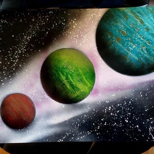 Spray paint canvas