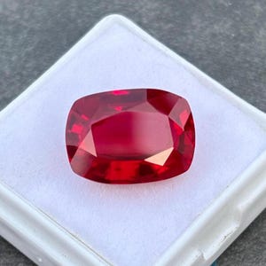 Collector's 14CT Burma Blood Red Ruby – AAA Cushion Cut Certified Natural Loose Gemstone for Engagement Ring, Pendant & Heirloom Jewelry