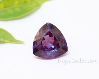 20.90 Ct Natural Color-Change Alexandrite Trillion Cut 17.4x17.3x9.2mm Certified Loose Gem Brazil