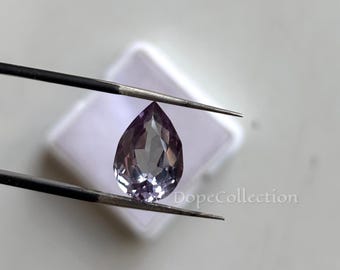 Color Change Sapphire: 14.10 Ct Pear Cut Violet to Pink Gemstone