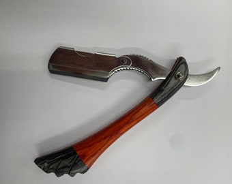 Razor with wooden handle