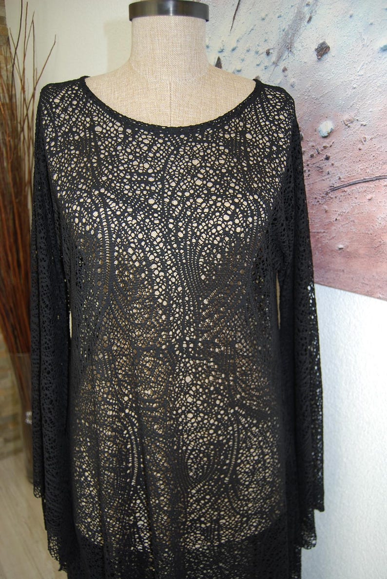 Plataz Of Australian Niche Brand Hollow Lace Trumpet Sleeve Goddess Temperament Long Dress Autumn