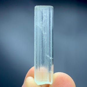 Terminated Transparent Aquamarine Crystal With DNA Helix, Aquamarine Specimen, Aquamarine Minerals, From Skardu Pakistan - 5.70 Grams