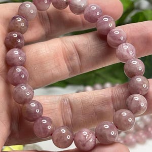 8–9mm Madagascar Rose Quartz Beaded Bracelet – Stackable Crystal for Love & Compassion