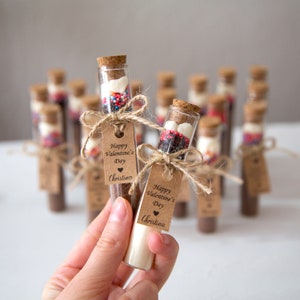 hot chocolate wedding favour in tube, valentine&#39;s day gift, hot chocolate with marshmallow, thank you gift, rustic gift, mothers day