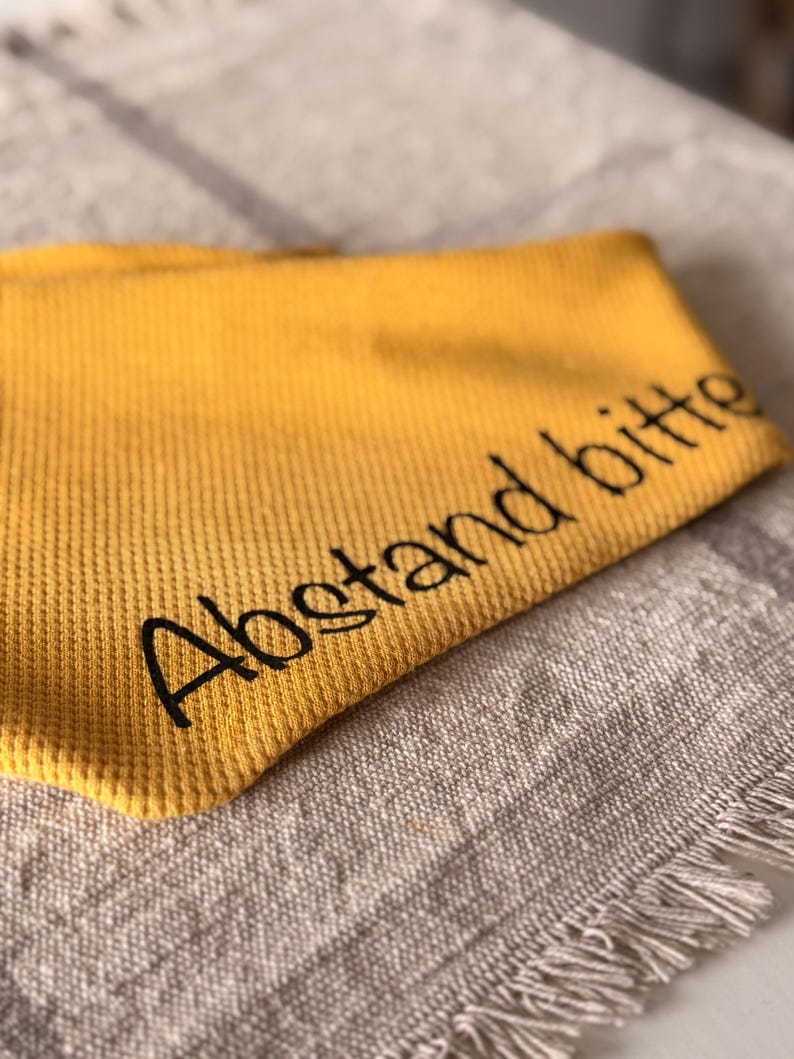 Yellow dog bandana – Please Keep Your Distance for anxious dogs | Simple jersey dog bandana | Signal bandana | Personalized inscription image 3