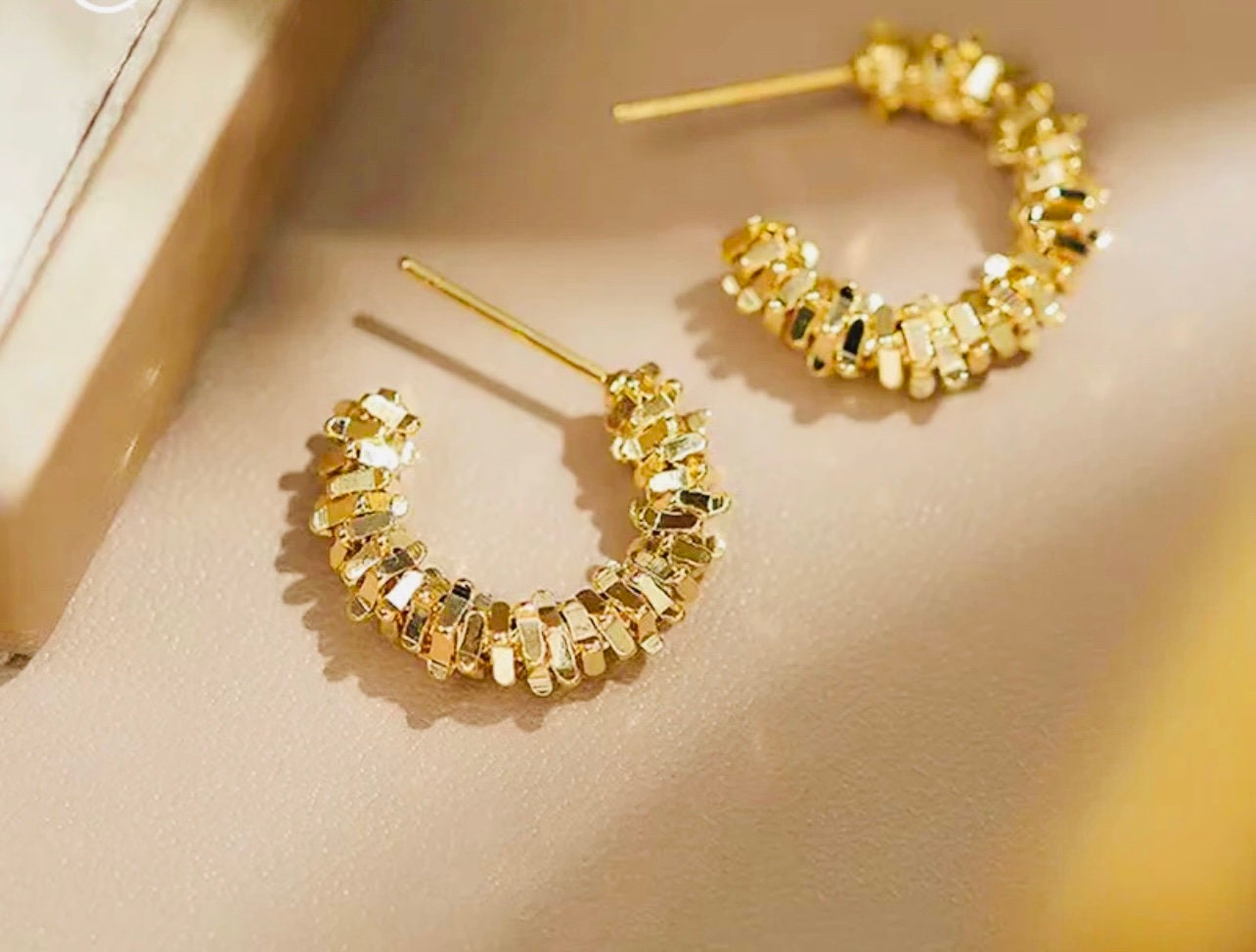 Vintage 18K Gold Plated Patterned Earrings Huggie Hoop Earrings by Grathia Cero