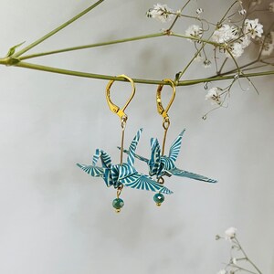 Boucles d'oreilles grue en origami avec perles de verre