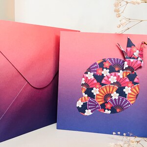 Carte postale grue en origami avec enveloppe