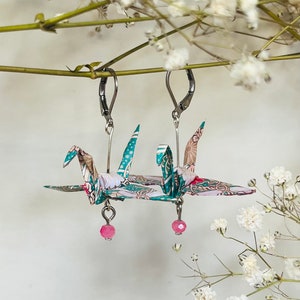 Origami-oorbellen kraanvogel met glasskralen