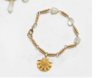 14k Gold Seashell Charm Bracelet Vintage Jewellery Beach Wedding Tropical Vacation Mermaidcore Jewelry Seashell Bangle Gift for Her