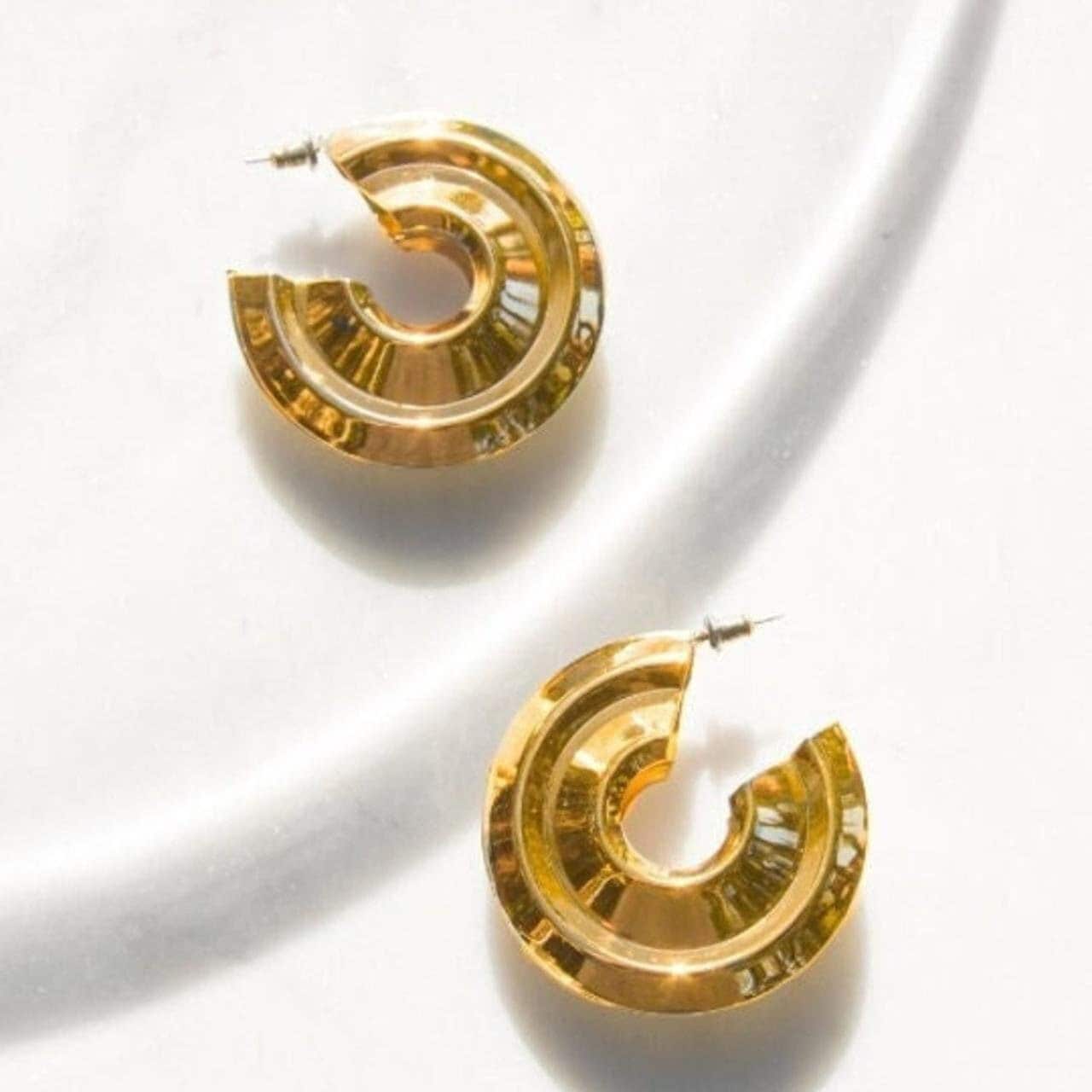 Women's Hoop Earrings Retro Vertical / Gold bar Cool Statement Stylish Elegant Oversized main image 0
