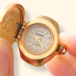 Vintage Mechanical Hidden Watch Ring: Adjustable CZ Statement