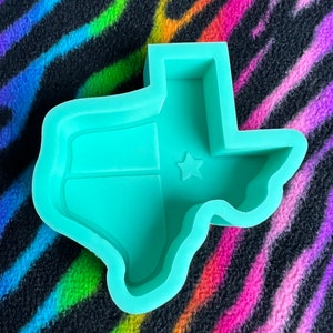 Texas-Shaped Silicone Mold for Car Freshies, Aroma Beads, Soap Making, and Custom Crafts