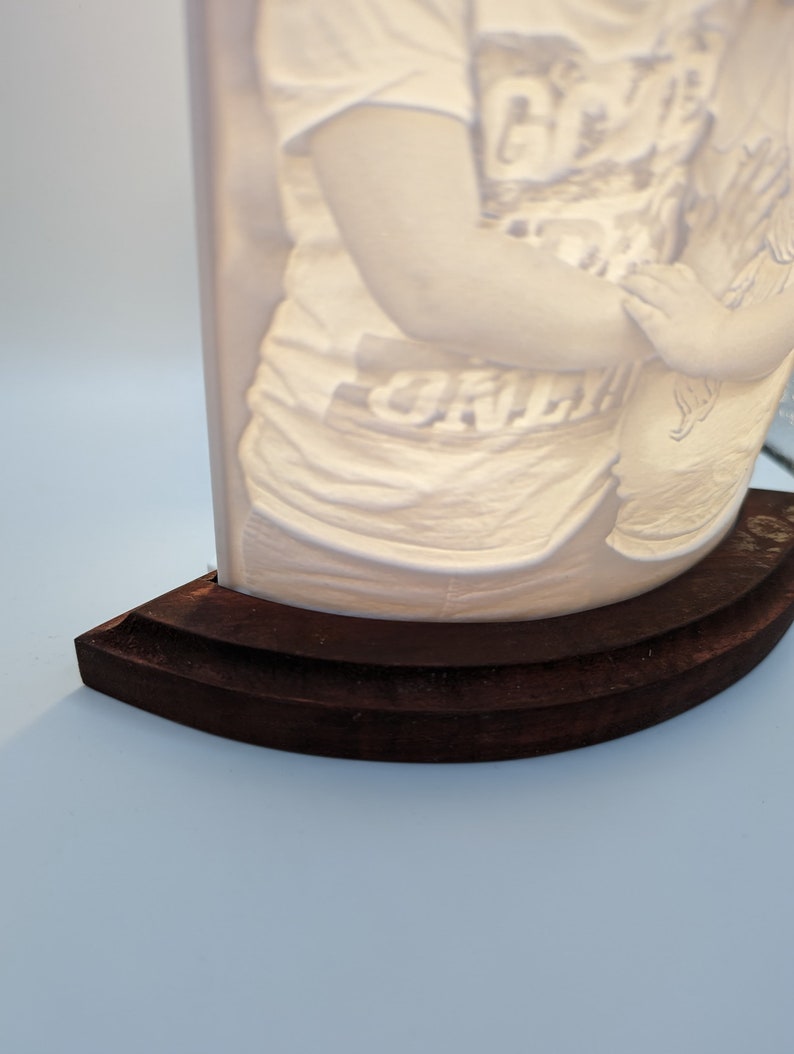 individual 3D photo 13 x 18 cm Lithophane Echtholz dunkel