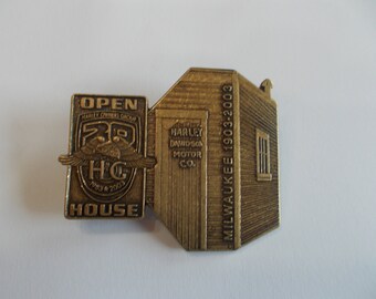 Vintage~Biker Pin~Motorcycle~Badge~Open House~Milwaukee~1903-2003~Never Used~Large~Brass~Biker~Pin~Motorcycle~Accessory~Jewelry~USA