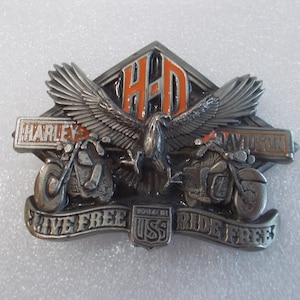 Harley Davidson~Belt Buckle~Biker~Motorcycle~Accessory~Jewelry~Pewter~1991~Baron~&quot;Live Free Ride Free&quot;~USA~Collectable