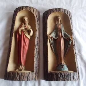 Rare~1950&#39;s~Virgin Mary~Sacred Heart~Set of Two~ITALY~Wall Hangings Art~Christian~Catholic~Religious~Sacrament~BEAUTIFUL