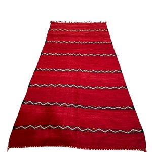 Berber Chic vintage Living Room Rug, Unique Abstract Design, Artisan Crafted -