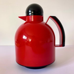 Schöne Rot Schwarze Thermoskanne PAPILLON von Furio Minuti für Guzzini ! Vintage Küchengeschirr Trinkgefäß 80er 90er Jahre Design Made in Italy Memphis Stil