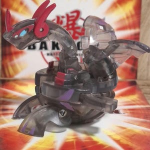 爆丸 半透明 ダークス ネオ ドラゴノイド 600G - 米国バイヤー 新品 輸入税込み - 希少＆ユニーク - 良好な状態 - 新品 Vestroia