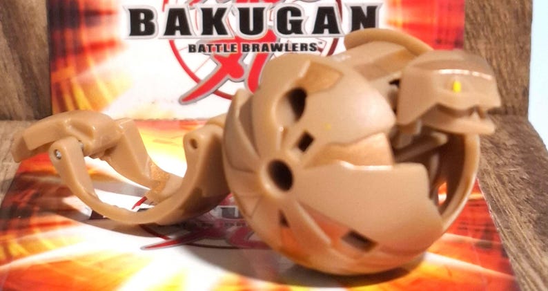 Bakugan Subterra Rattleoid Tan + Card - [choose G Power] - Battle ...