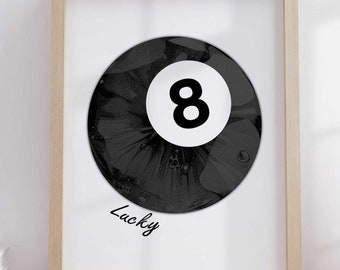 Impresión retro de 8 bolas de billar, arte de pared moderno dibujado a mano, descarga digital, estética en blanco y negro, decoración de carrito de bar funky, chica afortunada