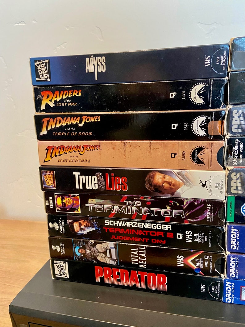 Vintage VCR/DVD Player With VHS Lot and Rewinder Etsy