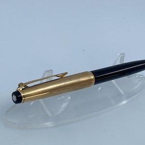 Montblanc 78 Vintage Kugelschreiber, schwarzes Gehäuse mit goldenen Details