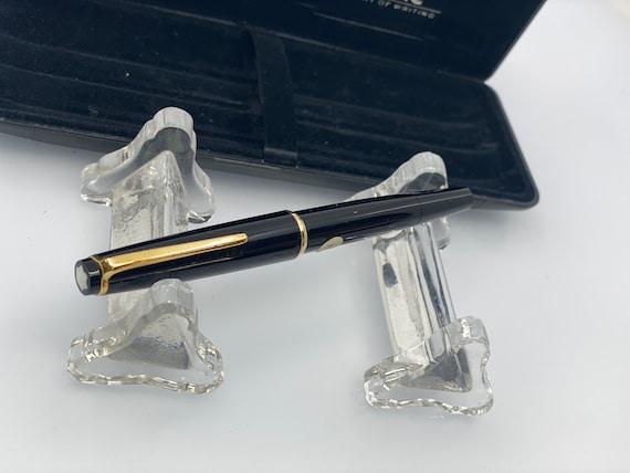 Vintage Montblanc No.31 Fountain Pen, Black German Piston Filler