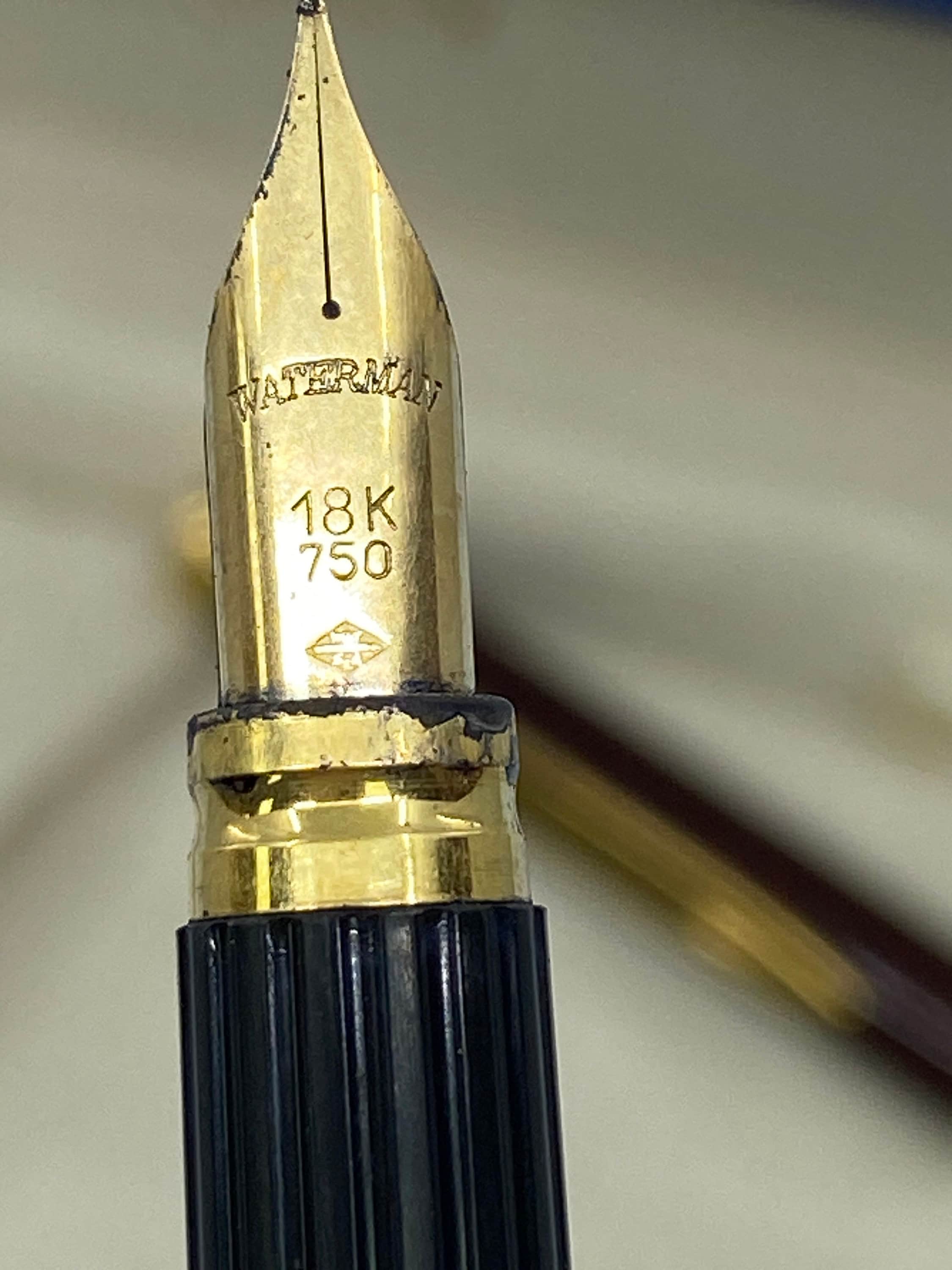 万年筆　waterman 18K  750 VINTAGE WATERMAN IDEAL 18K 750 FOUNTAIN PEN PARIS FRANCE W/BOX AND