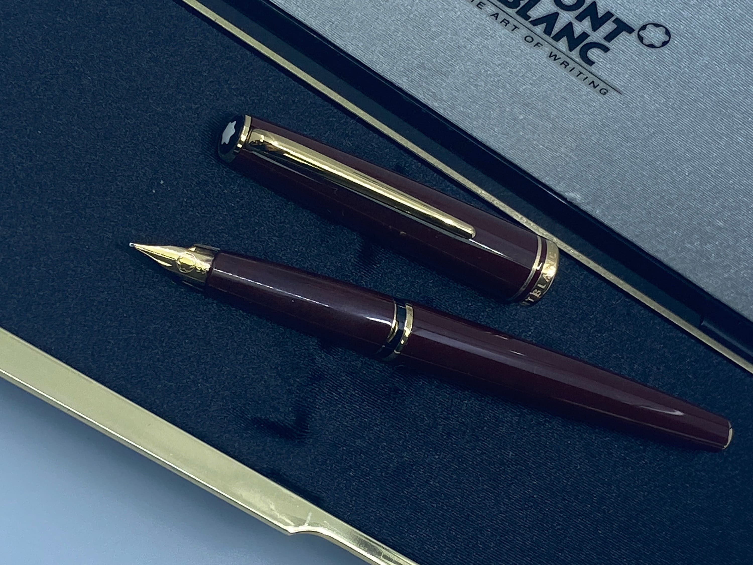 Montblanc Generation Burgundy Bordeaux GT - Vintage Fountain Pen