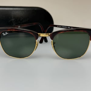 Ray-Ban Clubmaster W0366 Vintage Sunglasses with Original Case – Tortoiseshell and Gold Frame, Classic Green Lenses