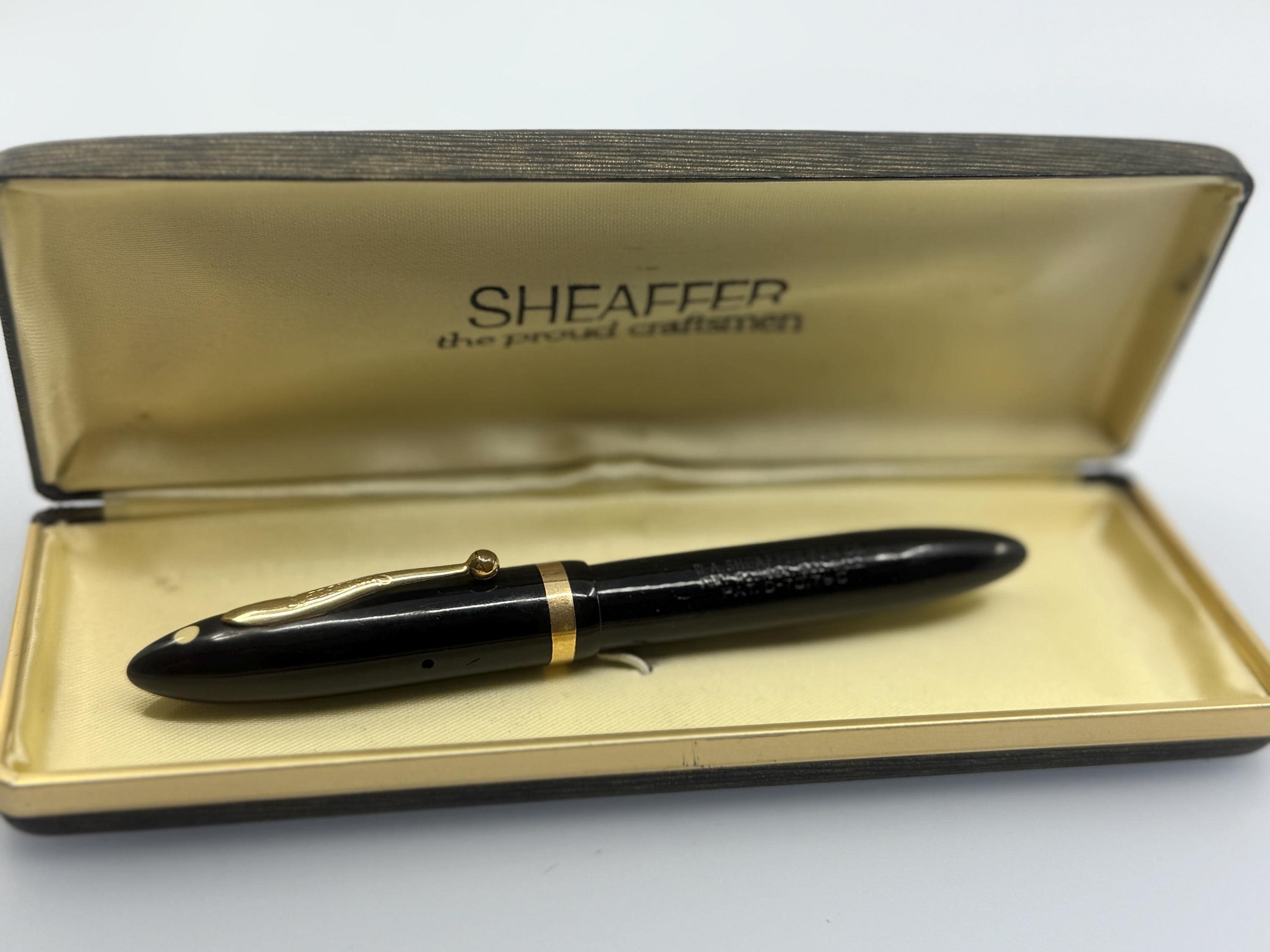 Vintage Sheaffer Lifetime Balance Fountain Pen – 14K Gold Nib