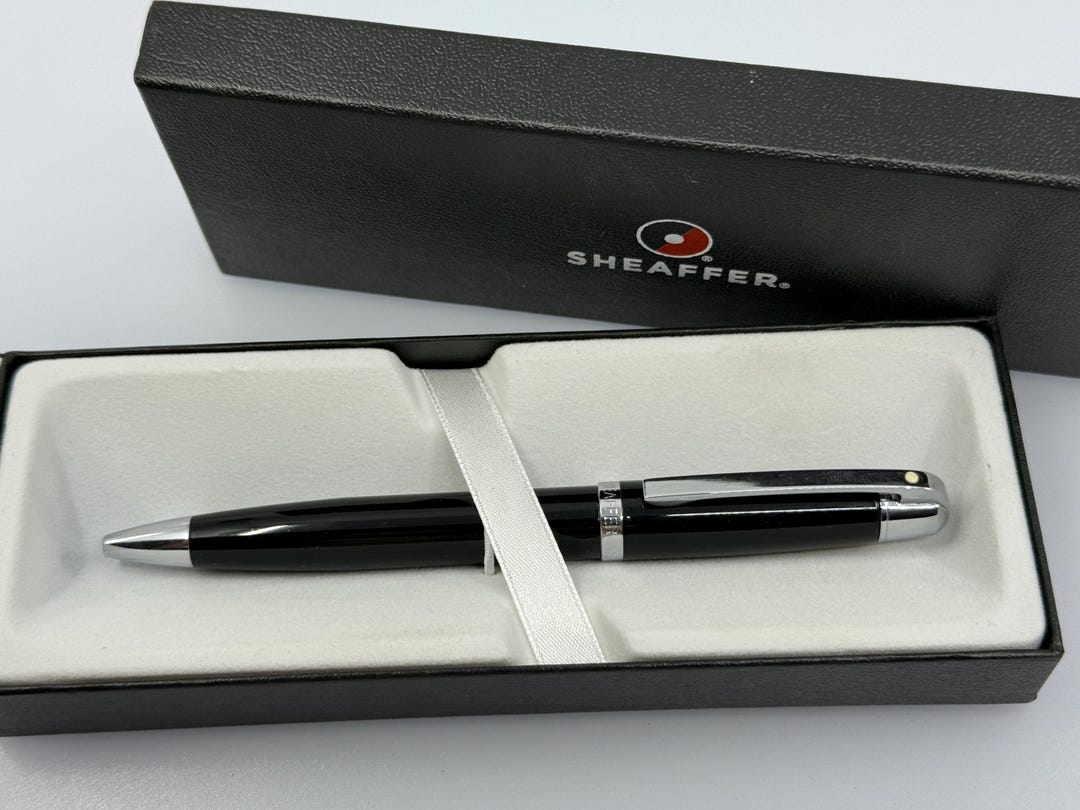 Sheaffer 550 Grey Fountain Pen Medium Nib & Ballpoint Pen Set