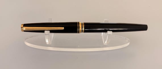 Vintage Montblanc 221 Fountain Pen, Black Cartridge/converter Pen