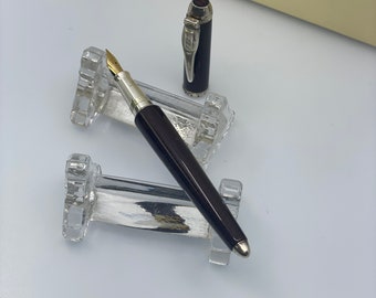 Limited Edition Montegrappa Ayrton Senna Fountain Pen in Maroon