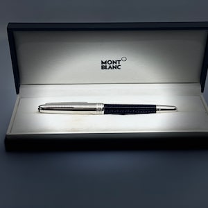 Montblanc Meisterstück Solitaire Doue Signum – Füllfederhalter aus schwarzem Kunstharz mit Platin-Finish