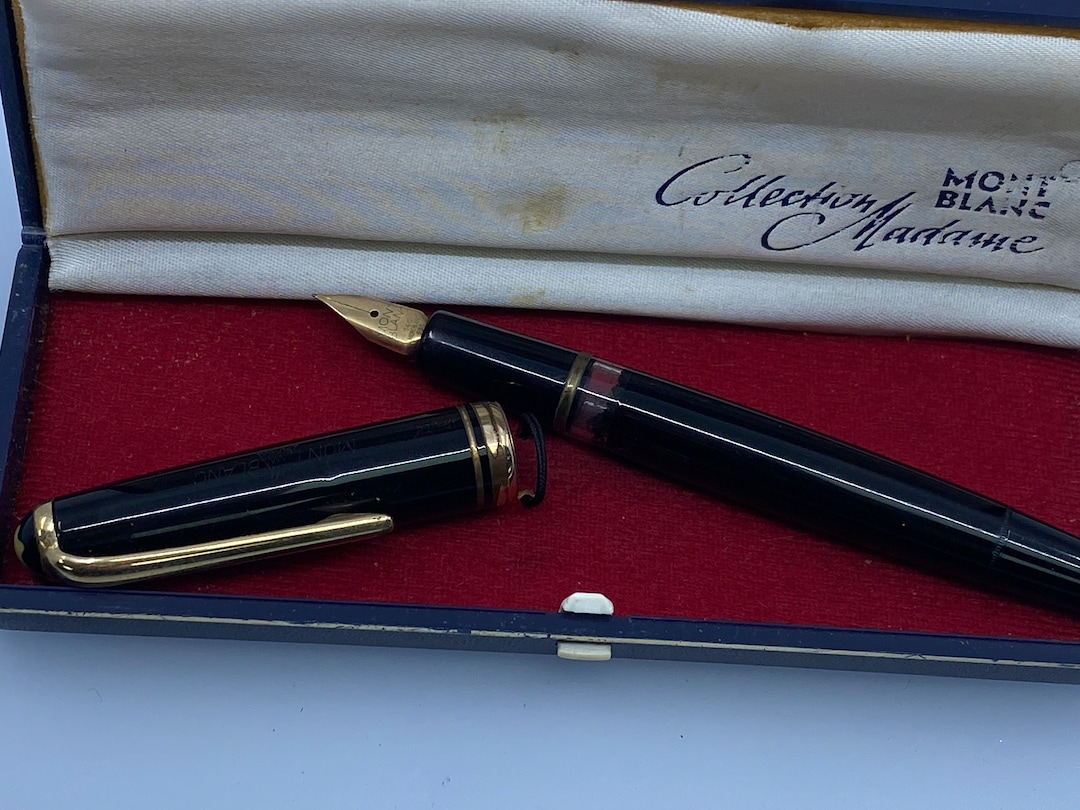 Buy Vintage Montblanc 252 Fountain Pen – 1957-1959 – Black Resin  Gold-plated Trim – 14K Gold Nib – Rare Luxury Pen Online in India