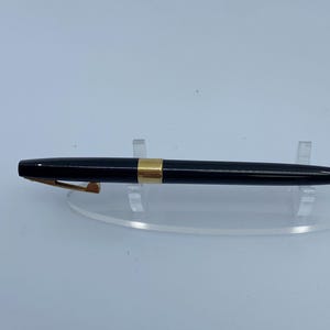 Bolígrafo Sheaffer Imperial - Diseño Fino en Negro
