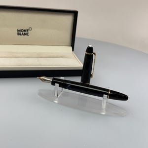 Montblanc Meisterstück 146 - Pluma Estilográfica Vintage Negra y Dorada, Plumín Oro 14K