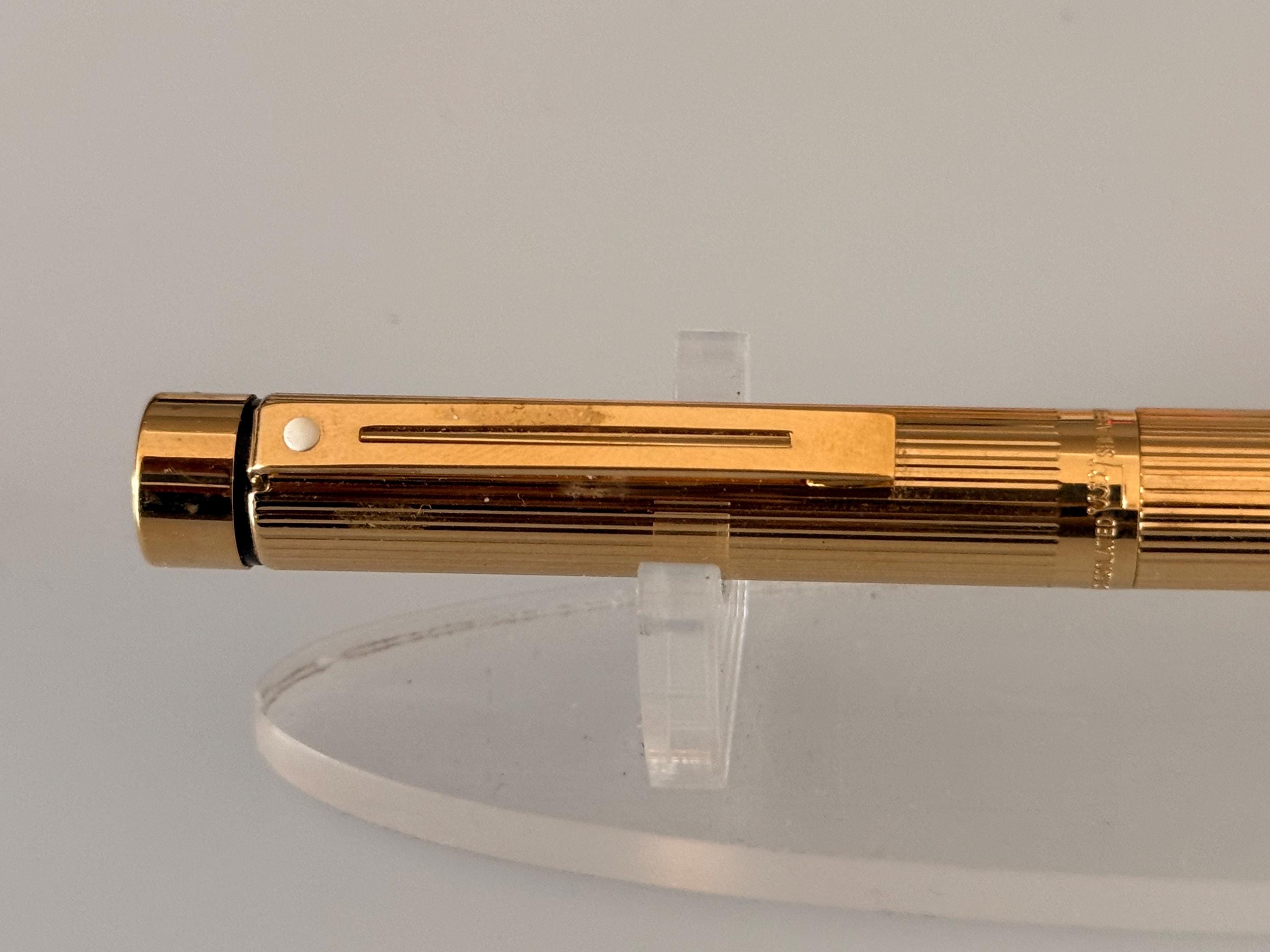 Vintage Sheaffer Targa Classic 1005 Fountain Pen, Gold Fluted