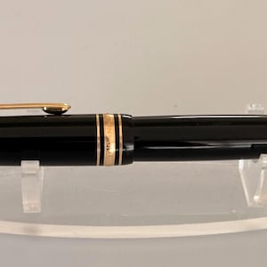 Montblanc Meisterstück 146 Legrand Fountain Pen 14K 585 M Nib W