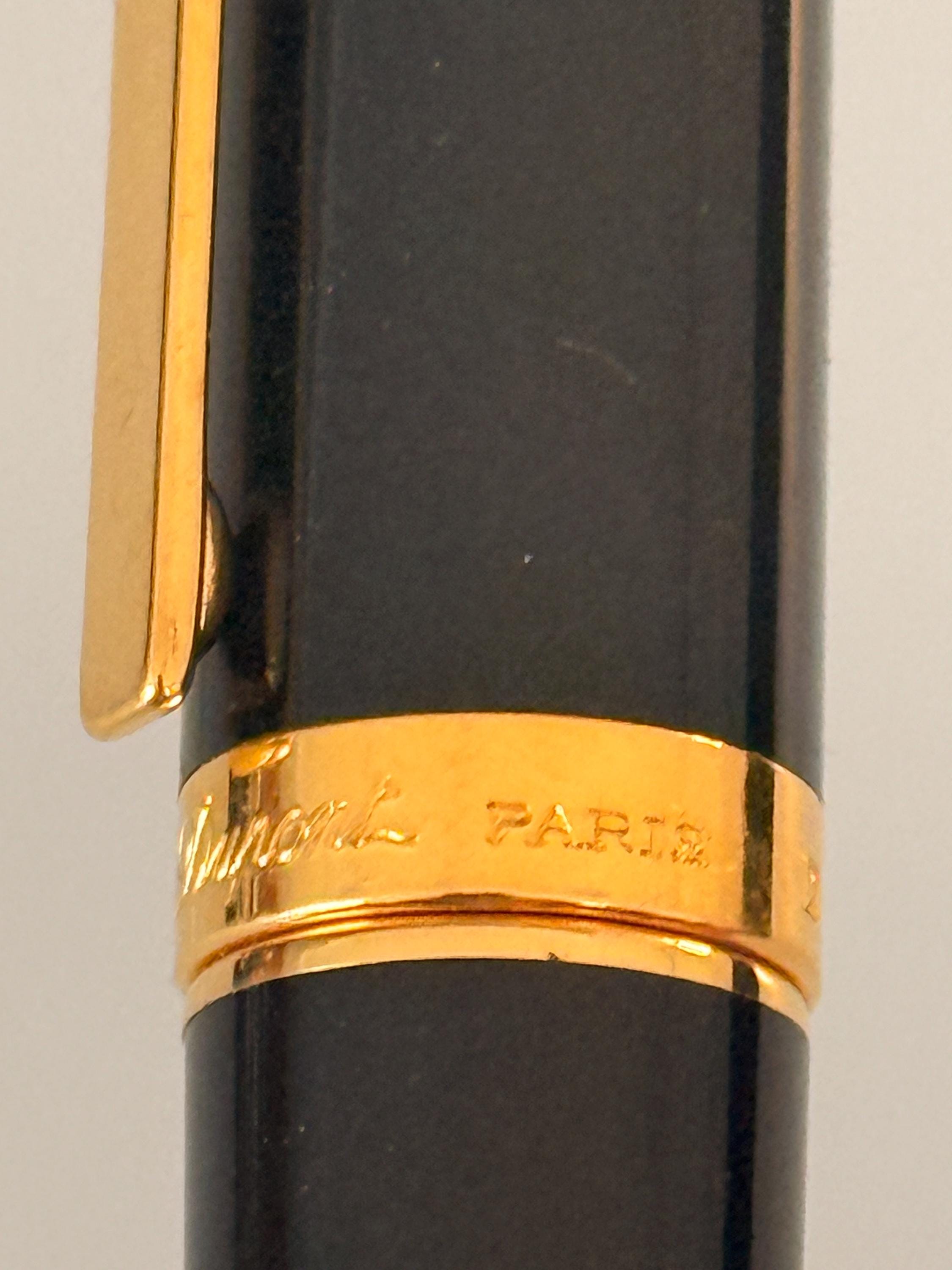 S.T.デュポン フィデリオ ブラック ラッカー ド シーヌ 万年筆、14K EF