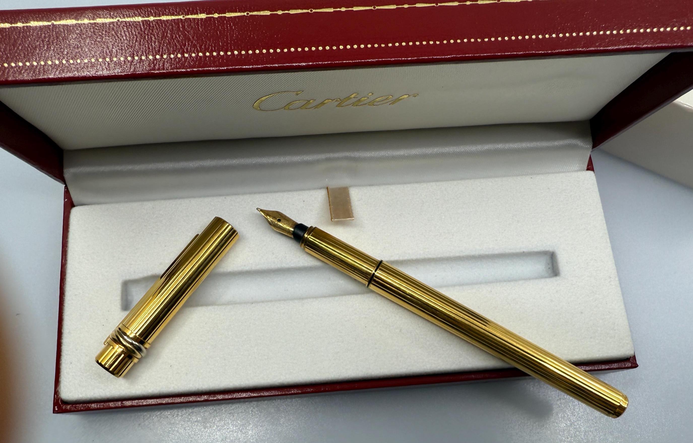 カルティエ マスト ドゥ カルティエ 万年筆 – 金メッキ、未使用 
