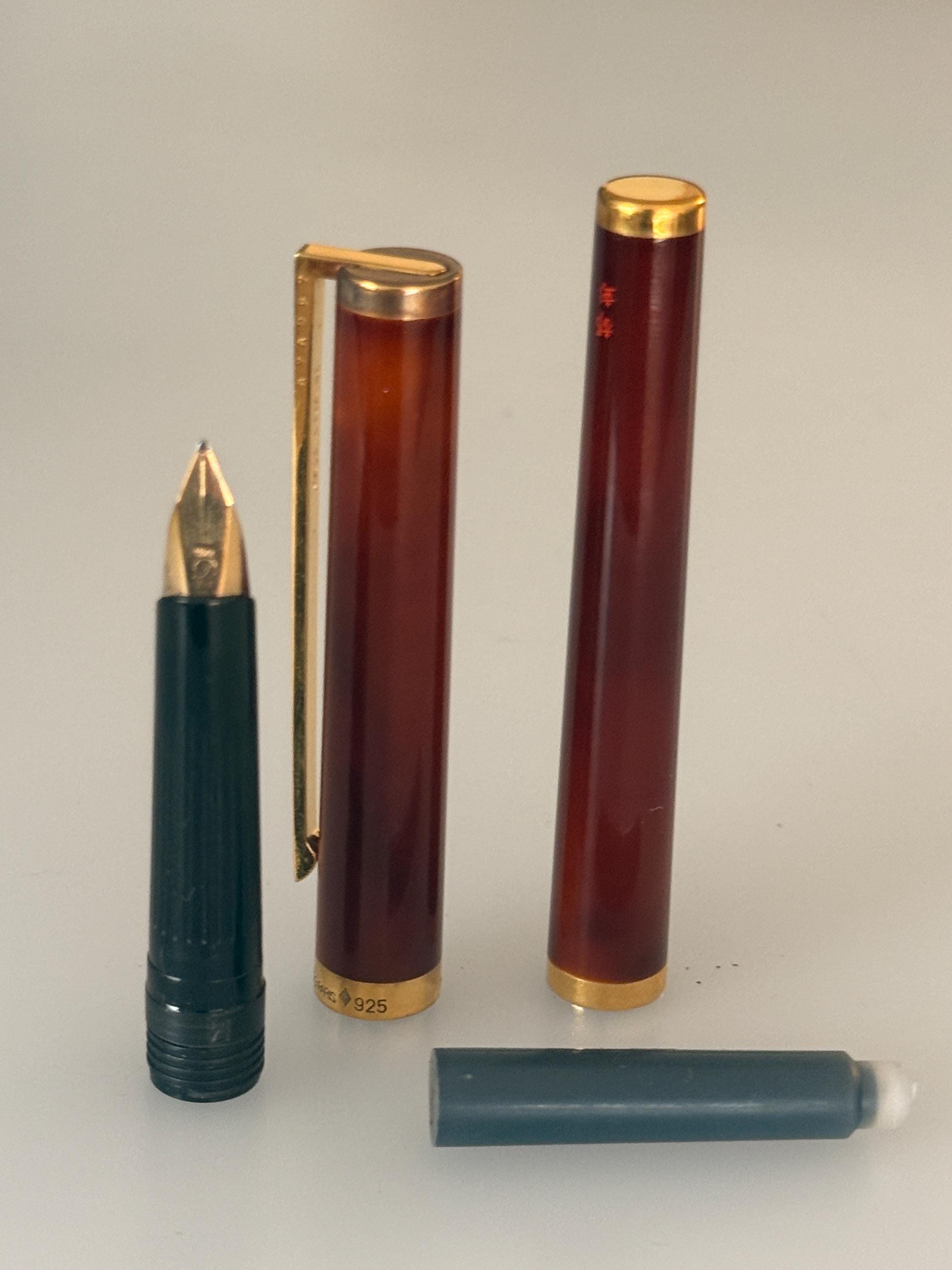 Vintage S.T. Dupont Classique Laque De Chine Fountain Pen