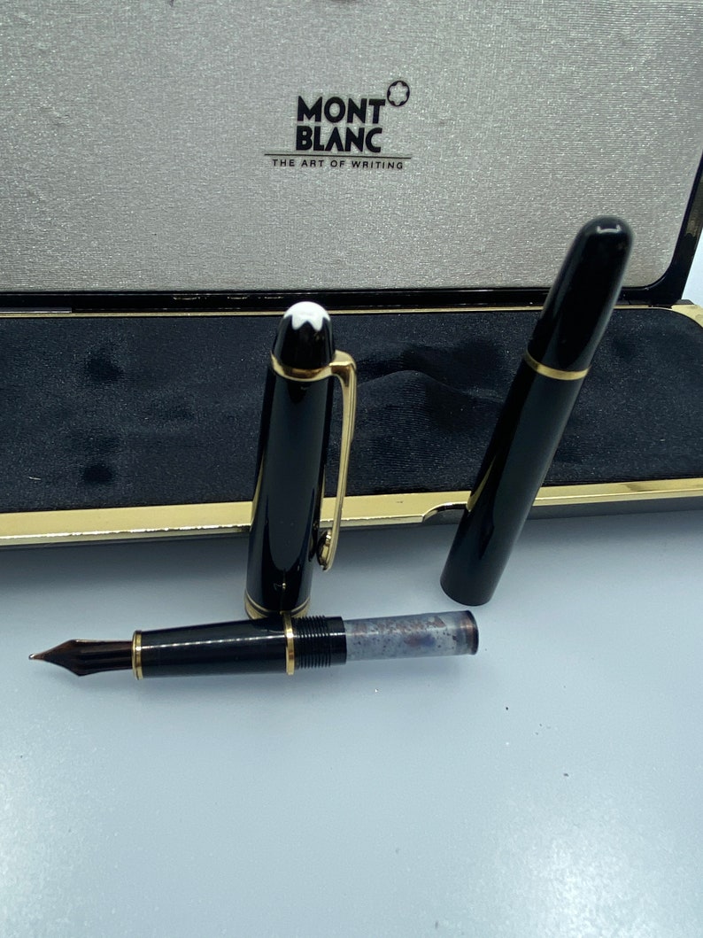 Montblanc Meisterstück 144: Classic Elegance in Fountain Pen from 1989 image 8